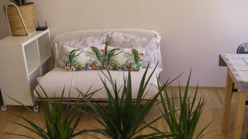 New Sweet One Apartment Krakow Room photo